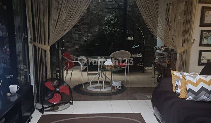 RUMAH di RAFFLES HILLS, RAPIH, SIAP HUNI 1