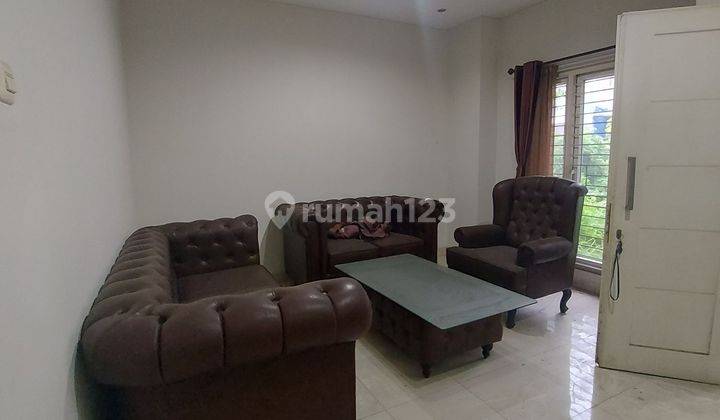 RUMAH di RAFFLES HILLS, Murah, Perlu Renov 1