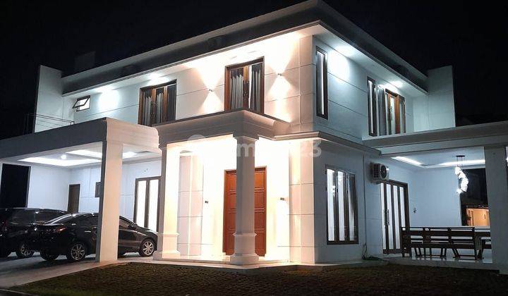 RUMAH  di CITRA GRAND, American Classic dengan Luxury dan Taman Cantik  2