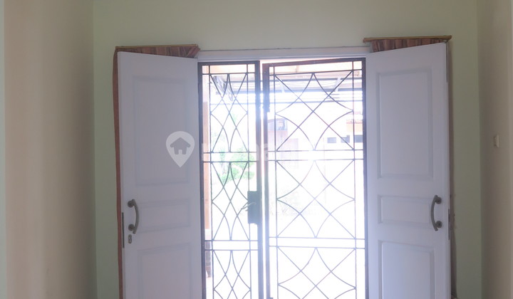 Rumah 2 Lantai Di Raffles Hills Rumah 2 Lantai Di Raffles Hills