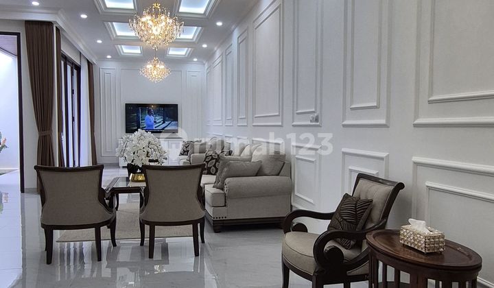Rumah Bangunan Baru di Citra Grand, Luxury Details