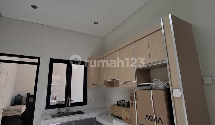 Rumah Di Kota Wisata, Rapih Dan Siap Huni 2