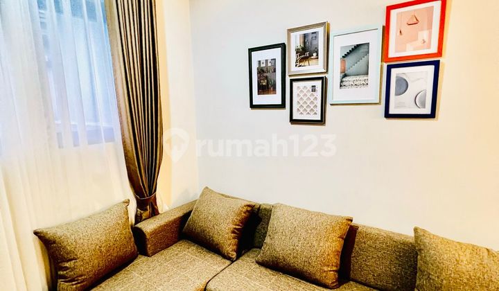 House in Tourist City, Good and Ready to Occupy 2