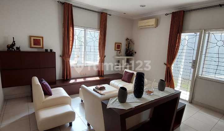 Rumah di Kota Wisata, Boulevard 2