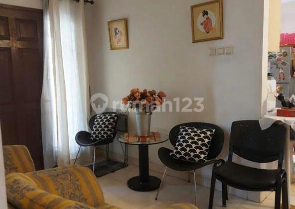 Rumah di Raffles Hills, Second Boulevard