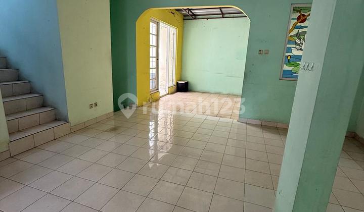 House in Tourist City, Needs Renovation, Price Negotiable 2