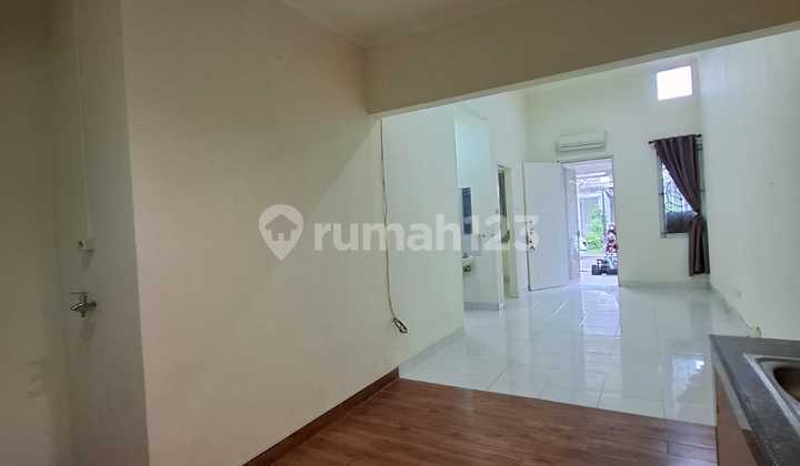 Rumah Di Kota Wisata, Rapih Dan Siap Huni 2