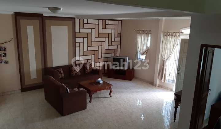 Rumah Di Raffles Hills, Rapih, Lokasi Dalam Cluster 2