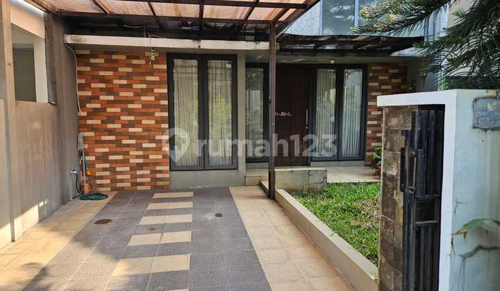 Rumah di Cibubur Residence, Rapih