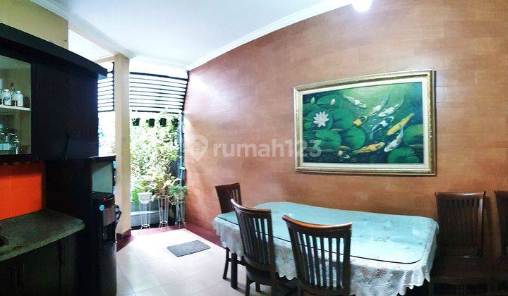 Rumah di Raffles Hills, Rapih, Private Pool 2