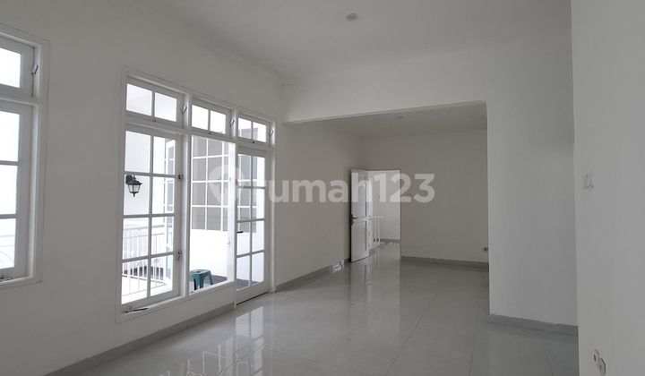 Ready-to-Occupy House at Citra Grand 2