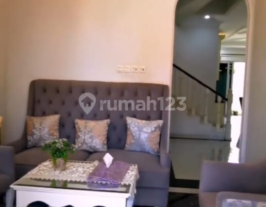 Rumah Classic Di Citra Grand, Boulevard 2