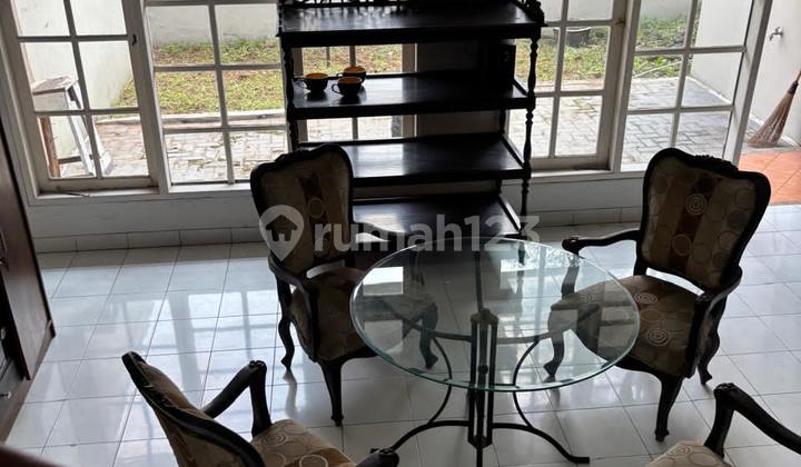 Rumah Tumbuh 2 Lantai di Legenda Wisata, 2