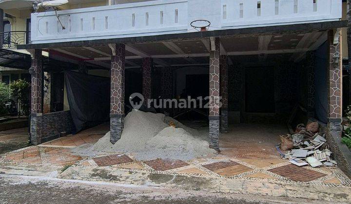 Rumah Di Legenda Wisata, Bangunan 3 Lantai, Progres Renovasi, Harga Menarik 1