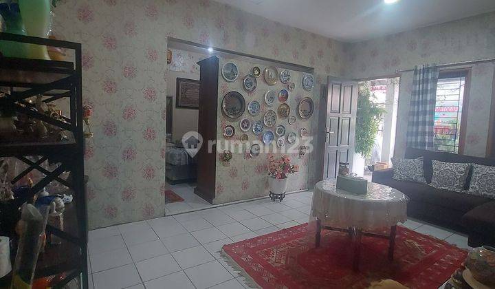 Rumah + Kost2an,  Lokasi Strategis Pinggir Jalan, Dekat Unj 2