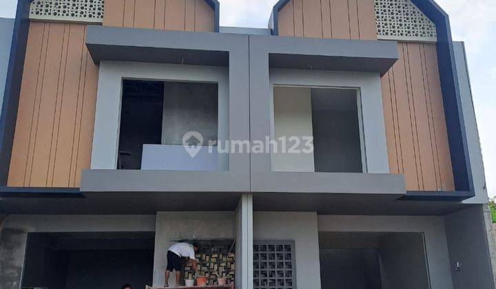 Rumah 2 Lantai Scandinavian di Jl Reni Dekat Area Kesehatan 1