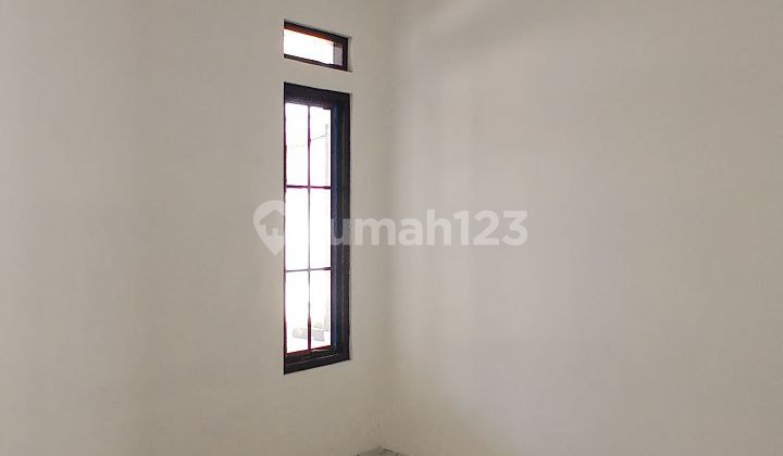 Rumah Bagus Modern di Bedahan Depok Strategis Dekat Stasiun 2