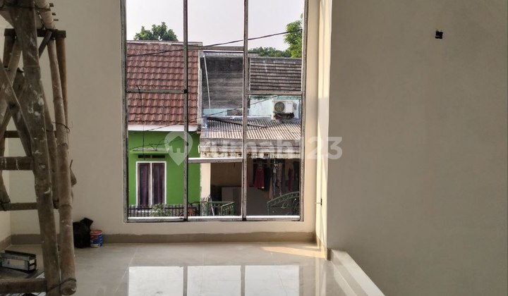 Rumah, 2 Lantai di Kalisuren Bogor Dekat Akses Strategis 2