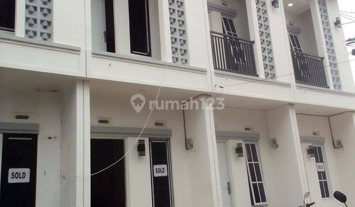 Rumah 2 Lantai di Batu Ampar Condet Strategis  1