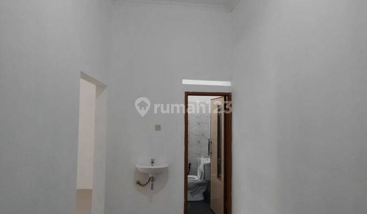  Rumah Siap Huni di Jl. Bojong Sari Dekat Area Perkantoran 6