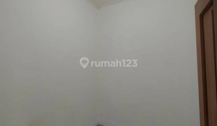  Rumah Siap Huni di Jl. Bojong Sari Dekat Area Perkantoran 9