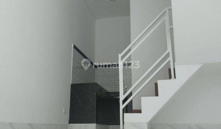 Rumah Baru 2 Lantai SHM Harga 300 Juta Di Condet Jakarta Timur