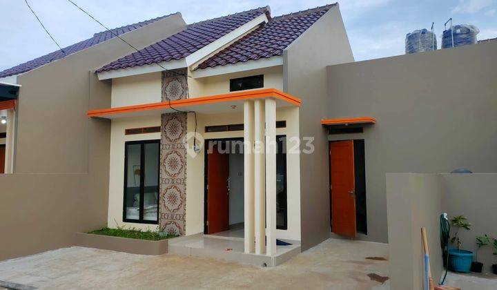 Rumah Minimalis Modern di Jl. H. Saenan Dekat Tol Sawangan Depok 1