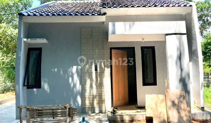 Rumah di Jl. Musholla Nurul Amal Strategis Dekat Stasiun 1