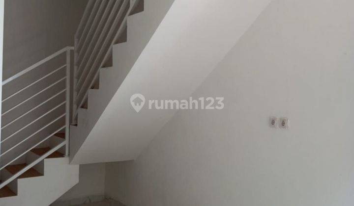 Rumah 2 Lantai di Jl Muhiyi Dekat Pusat Bisnis dan Usaha 2