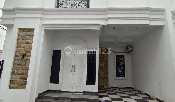 Rumah 2 Lantai Di Jl Sirsak Jagakarsa Dekat Fasilitas Umum 1