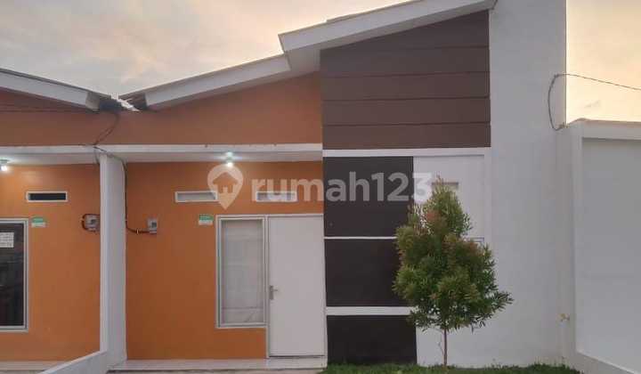 Nice house in Sukatani Bekasi, Strategic Location Near Cikarang Station 1