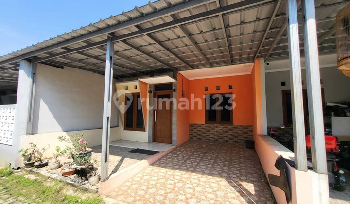 Rumah Bagus di Cibinong Dekat Stadion Pakansari dan Pemda