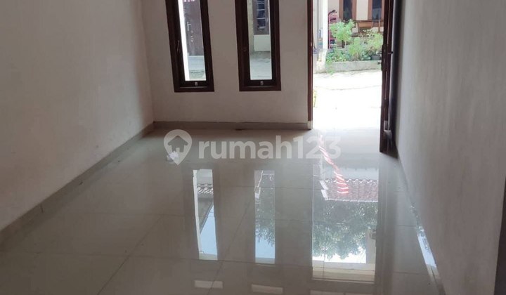 1-Story House Take Over in Sawangan Depok Near City Center 2