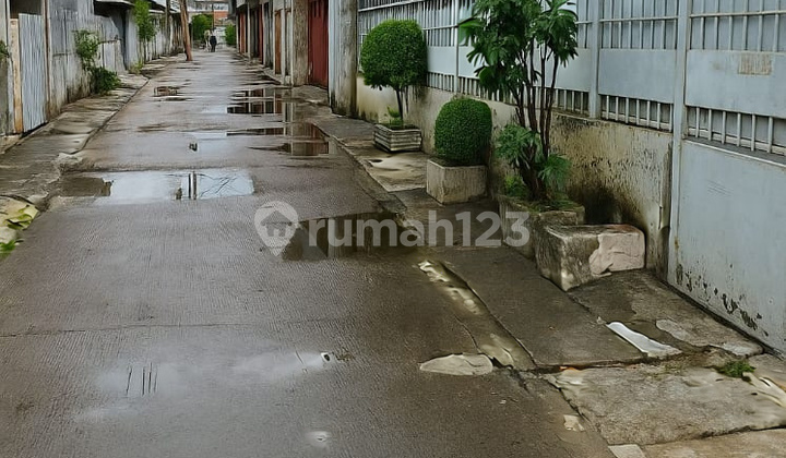 2-Story House in Batu Ceper, Central Jakarta