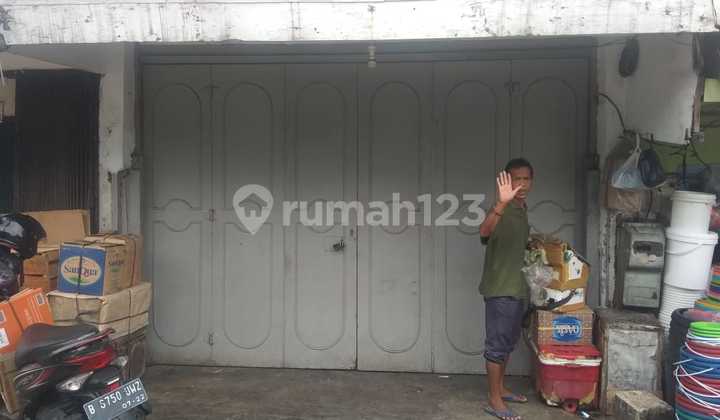 Hunian Strategis 2 Lantai, LT 200M², di Jembatan Lima Hunian Strategis 2 Lantai, LT 200M², di Jembatan Lima