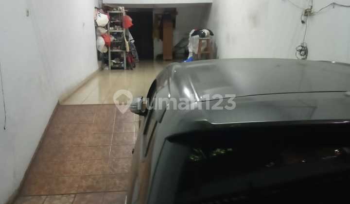 Ruko 4 1/2 Lt, Ampera Vii, Pademangan Barat, Jakarta Utara