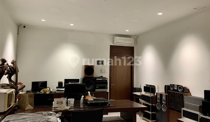 Ruko di Jalan Surya Sumantri Bandung, Bandung Bagus 1
