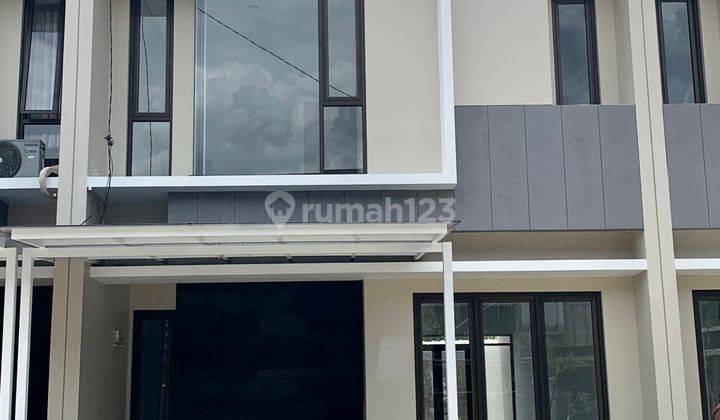  Rumah Baru SHM - Sertifikat Hak Milik di Parakan Saat Bandung, Antapani 1