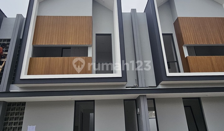 Rumah Sayap Kopo Bandung Dekat Akses Tol Margaasih Baru Siap Huni