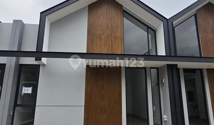 Rumah Siap Huni Sayap Kopo Bandung Baru Dekat Akses Tol Soroja