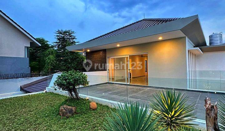 Rumah 2 Lantai Bergaya Resort Bali Terbaik di Ampera - Kemang