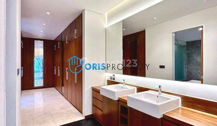 Rumah 2 Lantai Bergaya Resort Bali Terbaik di Ampera - Kemang