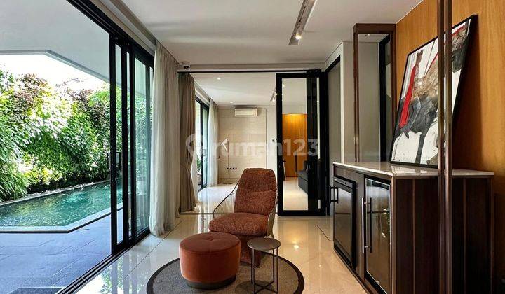 Rumah Modern Tropical di Kemang - Cipete 3 Lantai 1