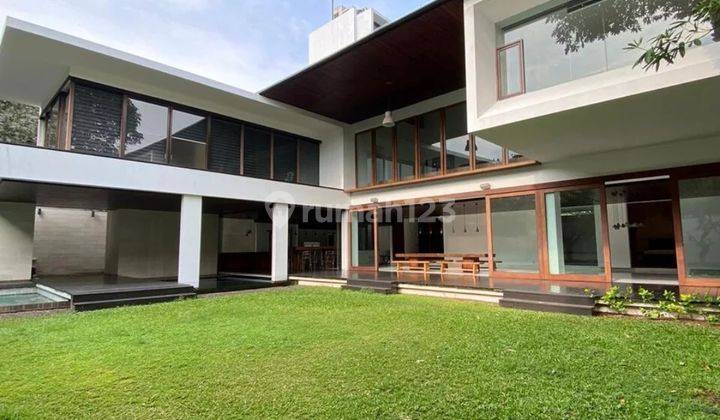 Moder Tropical Mansion Pondok Indah 2