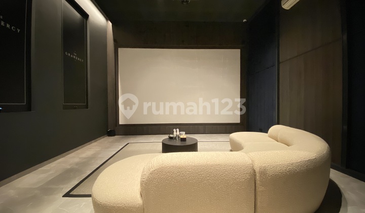 RUMAH MEWAH MARMER IMPORT OPSI POOL THE GRAMERCY ALAM SUTERA  Rumah 6