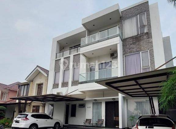 Rumah View Danau Dan Private Pool 3lt Sutera Intan Alam Sutera  1