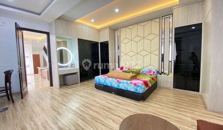 Dijual Full Furnished Ada Pool Cantik Rumah Mewah Sutera Jingga Alam Sutera Rumah Langka 5