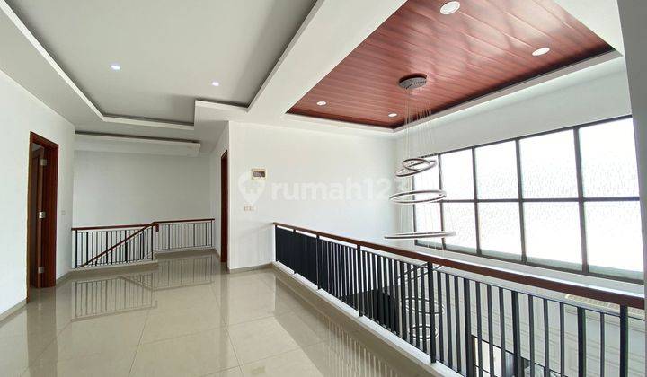 Dijual Full Furnished Ada Pool Cantik Rumah Mewah Sutera Jingga Alam Sutera Rumah Langka 32