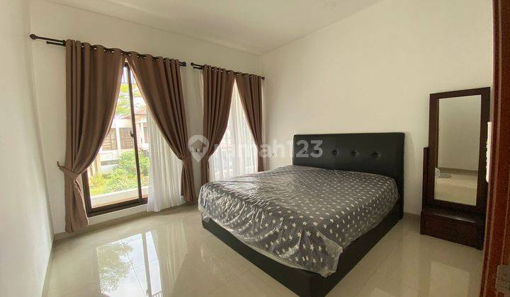 Dijual Full Furnished Ada Pool Cantik Rumah Mewah Sutera Jingga Alam Sutera Rumah Langka 33