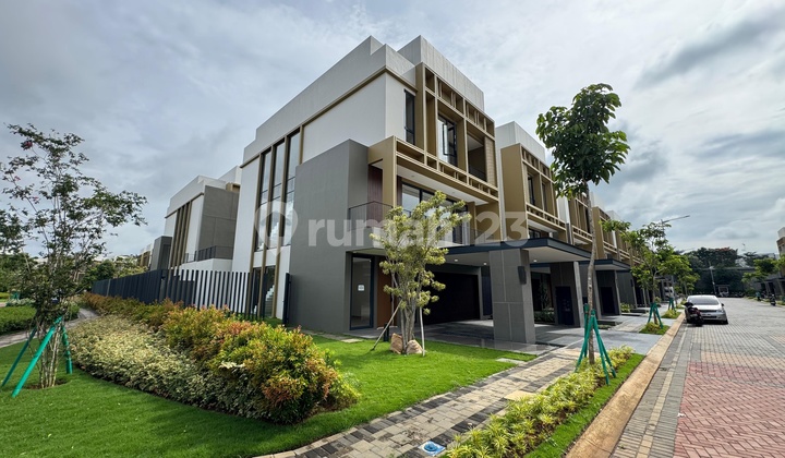 FOR SALE EXCLUSIVE CORNER HOUSE POSITION IN ENCHANTE BSD FOR SALE EXCLUSIVE CORNER HOUSE POSITION IN ENCHANTE BSD